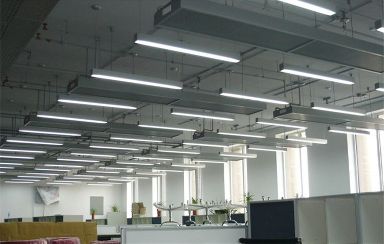 Pendant linear strip lighting - Projects - 1